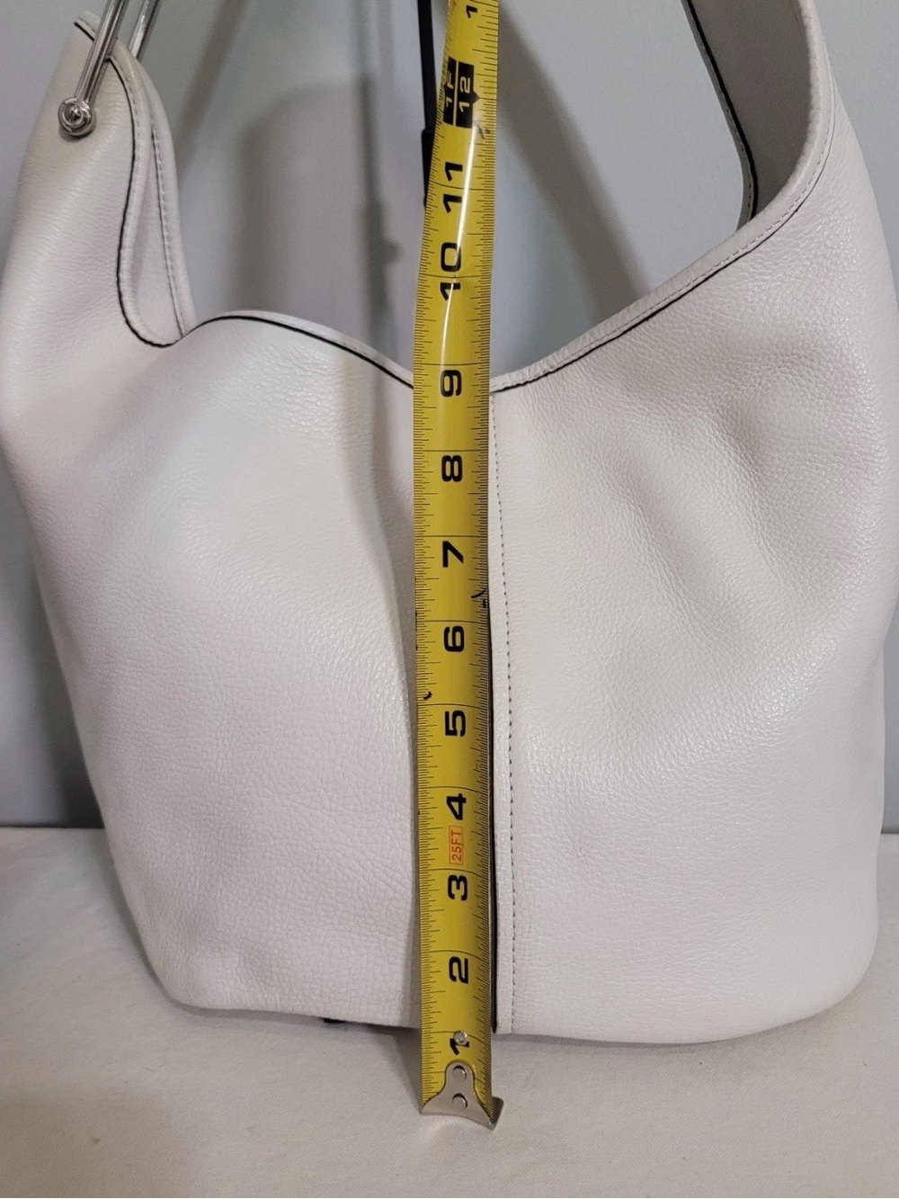 Michael Kors Hobo Shoulder Bag White Leather Silver Hardware - Picture 14 of 16